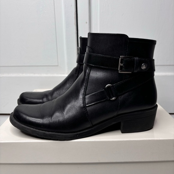 ANNE KLEIN Iflex Lynzee Black Leather Ankle Boots Size 6.5 - Picture 1 of 8